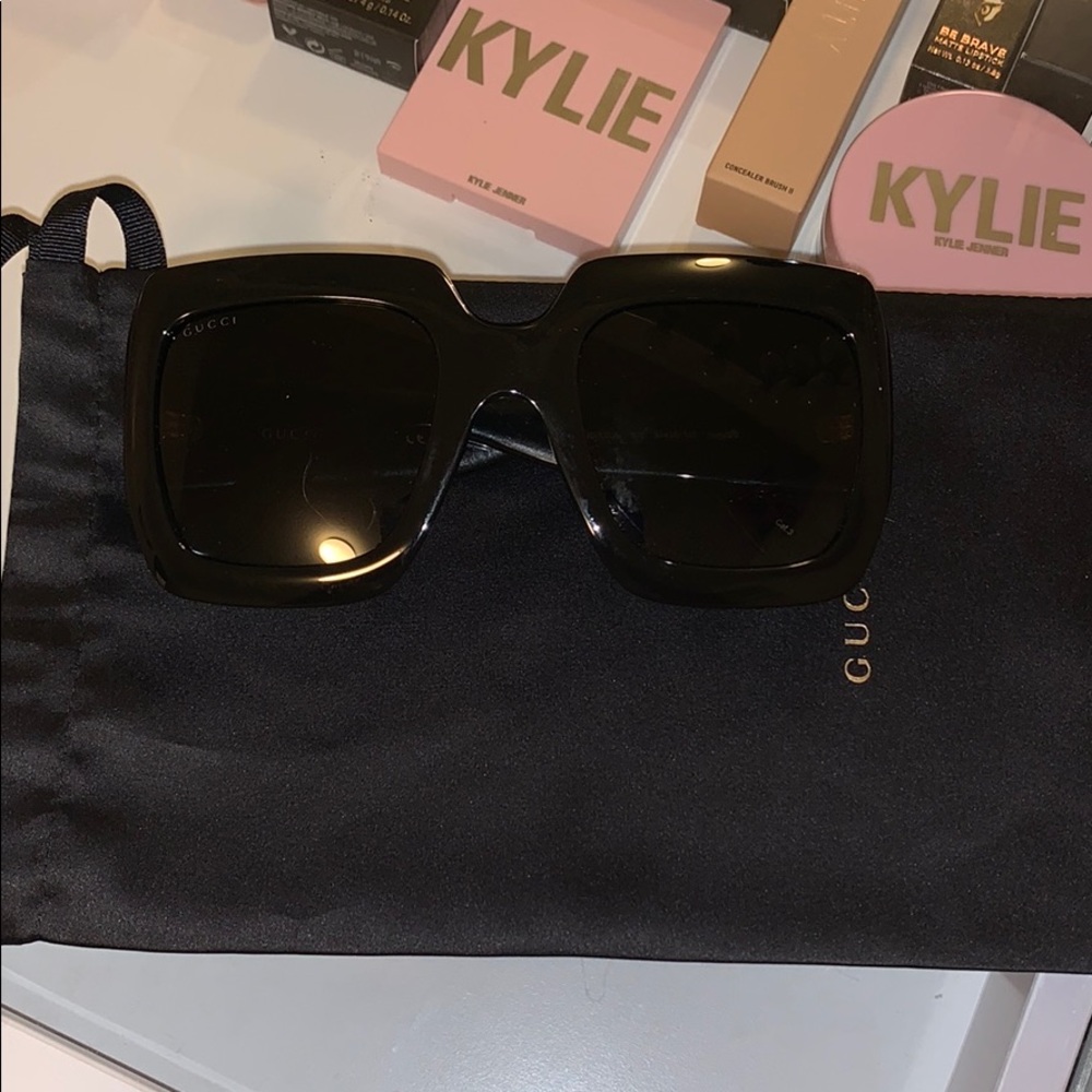 Gucci sunglasses
